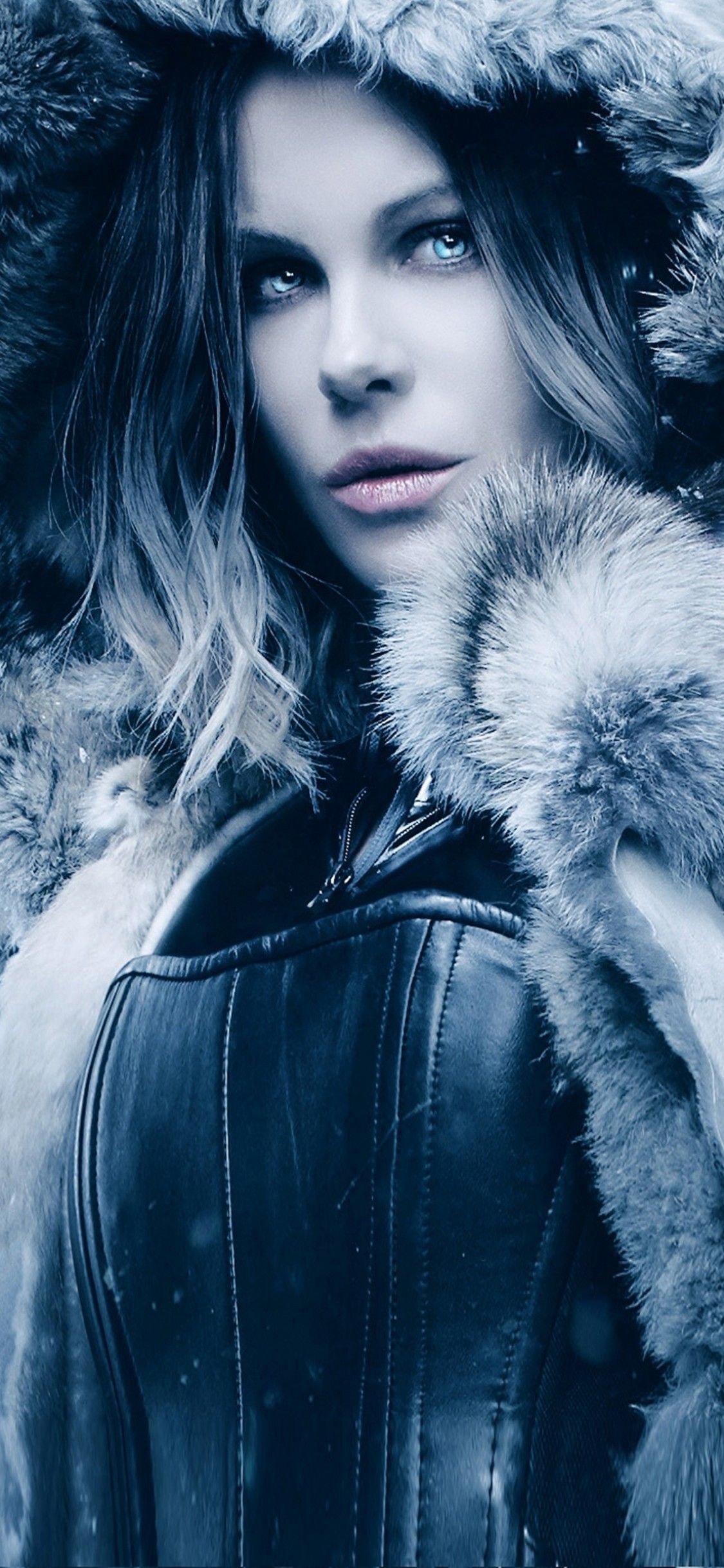 Download 1125x2436 Underworld Blood Wars, Kate Beckinsale, Hoodie