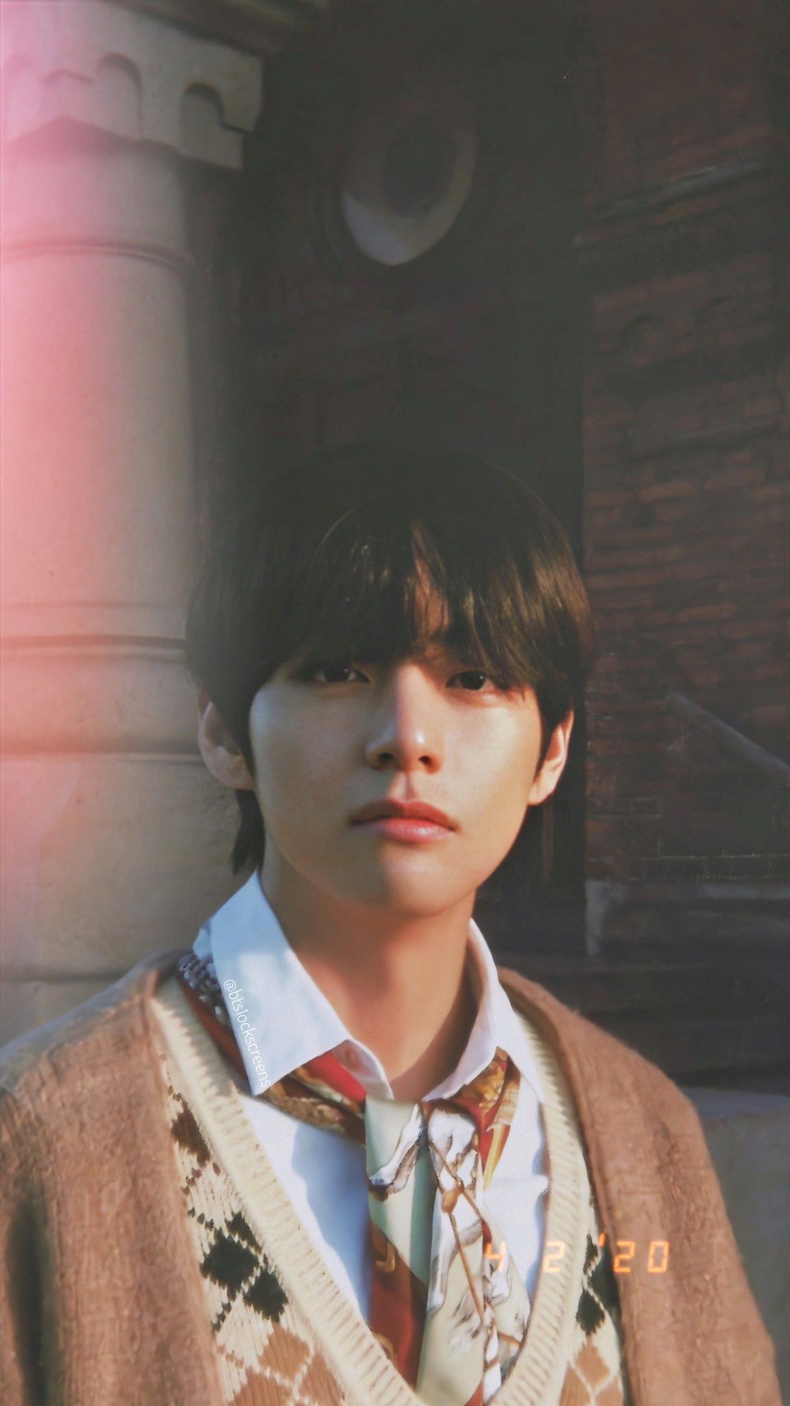 barely alive⁷ on. Kim taehyung wallpaper
