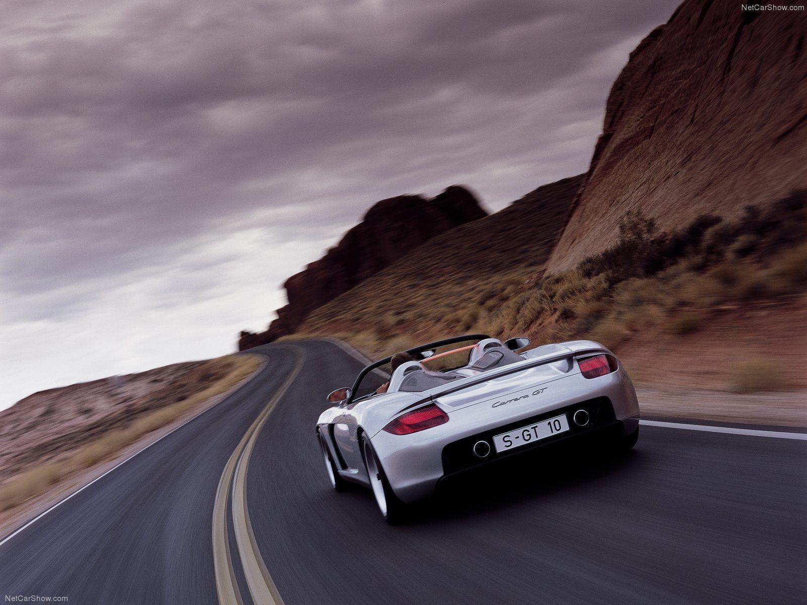 Porsche Carrera GT HD Wallpaper