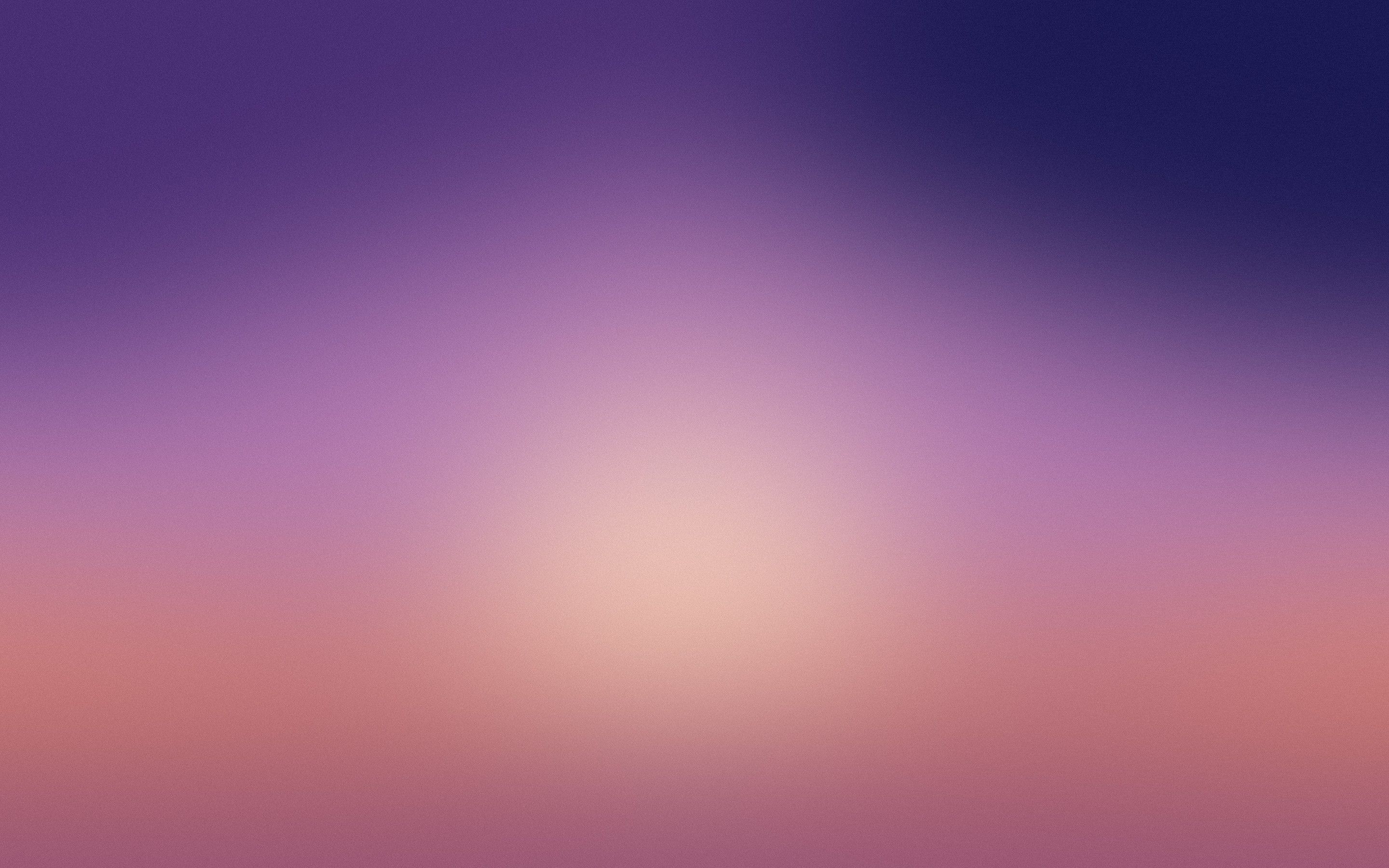 Light minimalistic soft shading gradient background 2880x1800