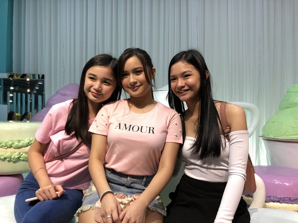 Pelikula & Hype Mania - 'PRIMA DONNAS' stars Jillian