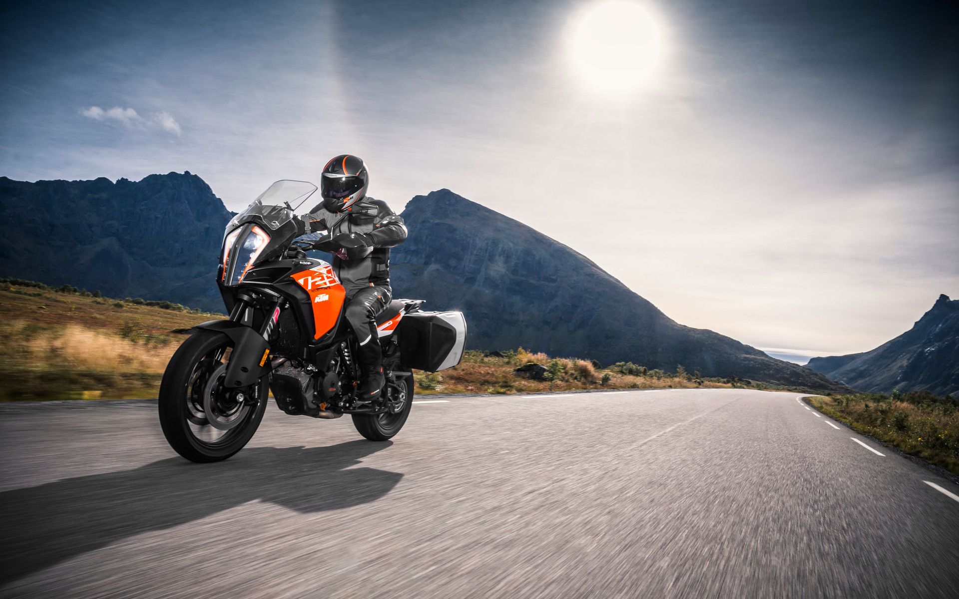 KTM Is Finally Bringing Its Uber Cool 1290 Super Adventure S To