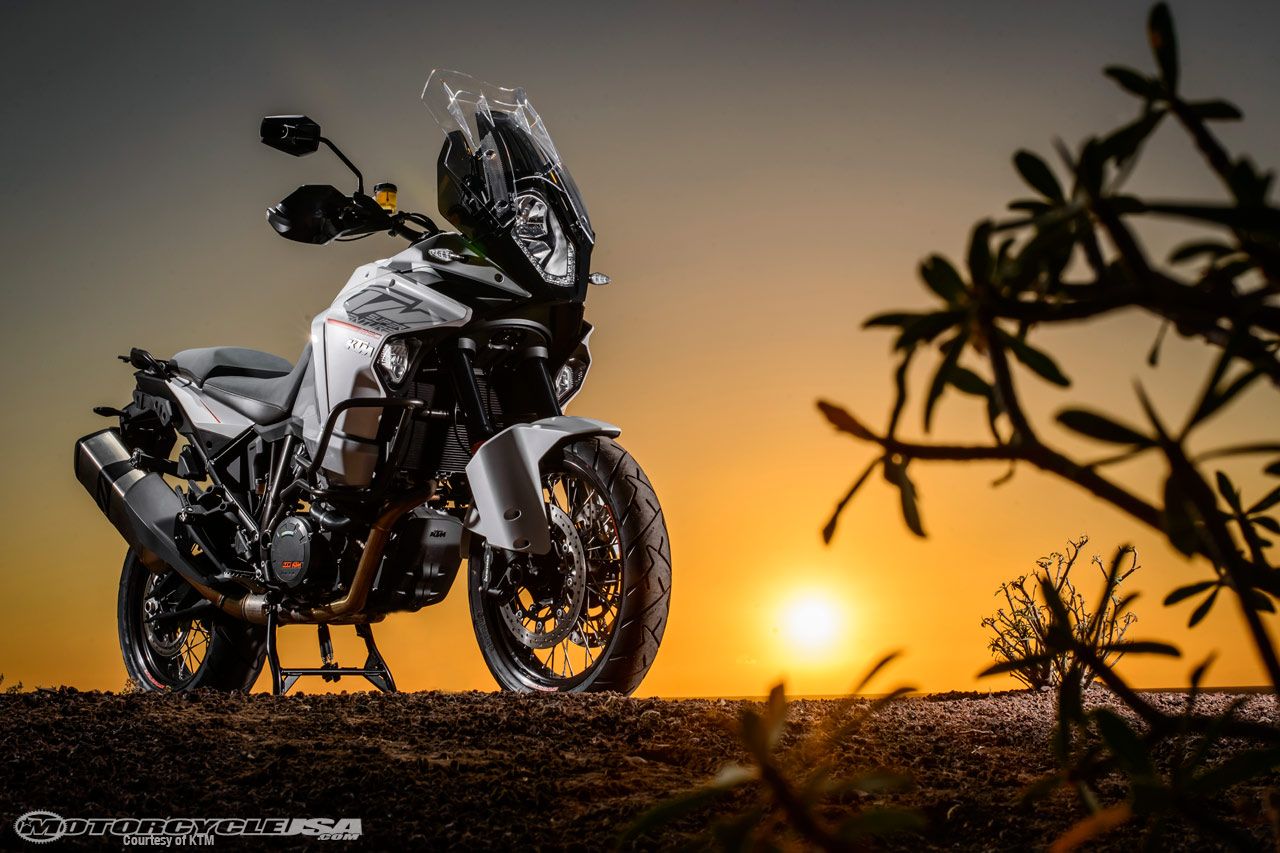 Slipped on my 1290 SA engine guard