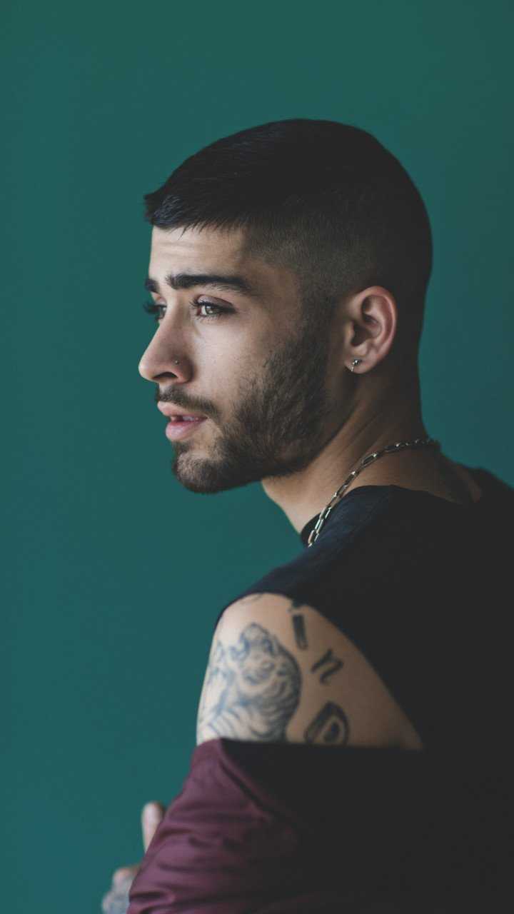 Zayn Malik 2017 HD Wallpaper (720x1280)