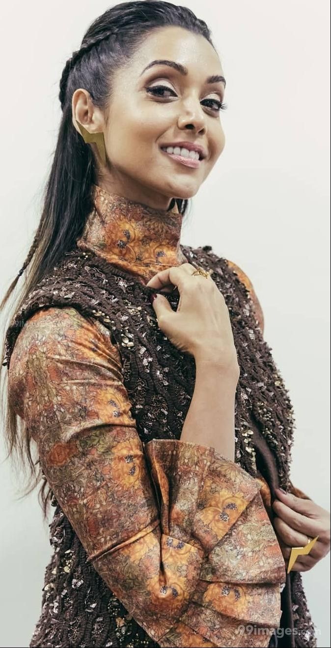 Anupriya Goenka Hot HD Photo & Wallpaper for mobile