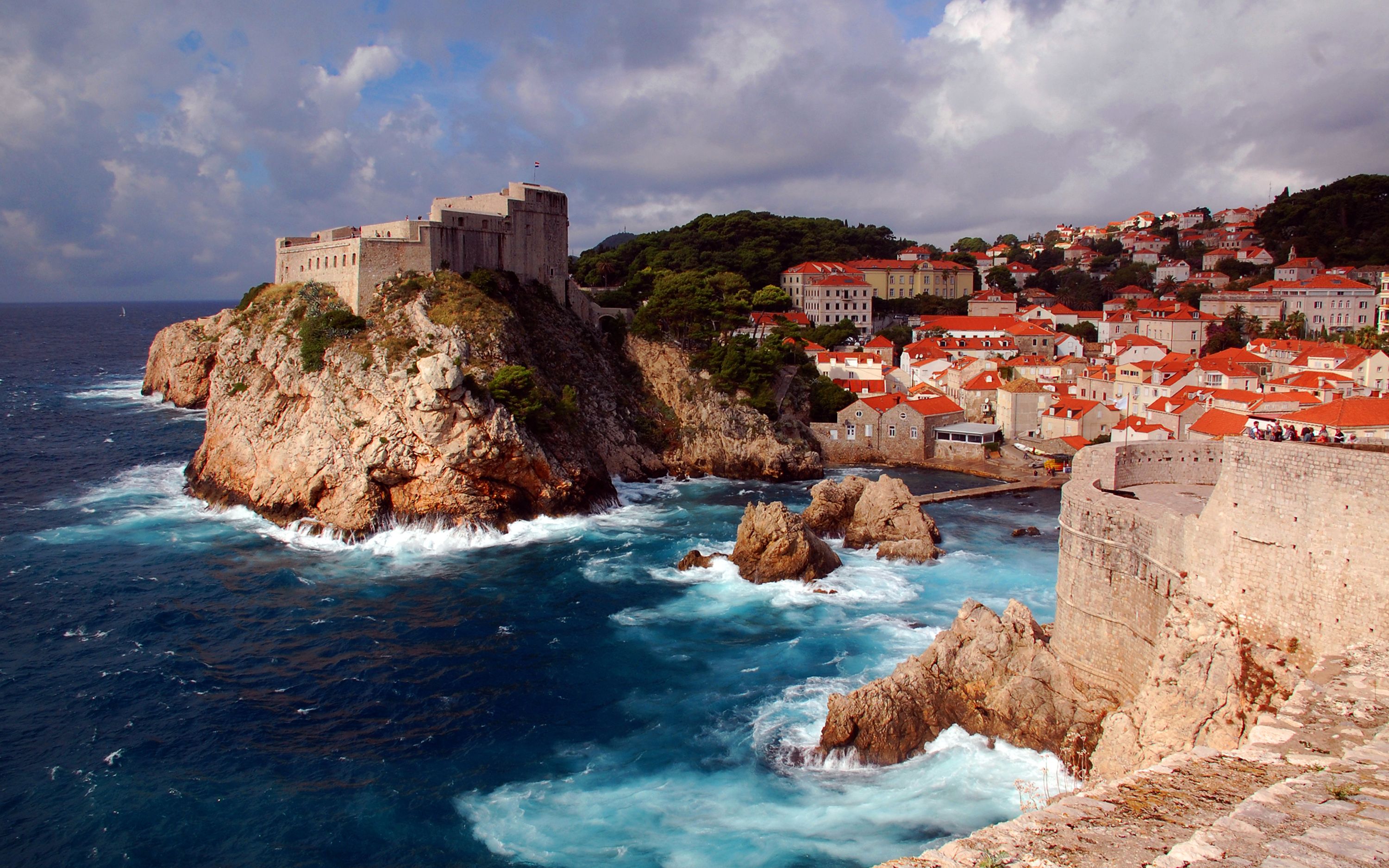 Dubrovnik, A Medieval Fortress Croatia Desktop Wallpaper HD