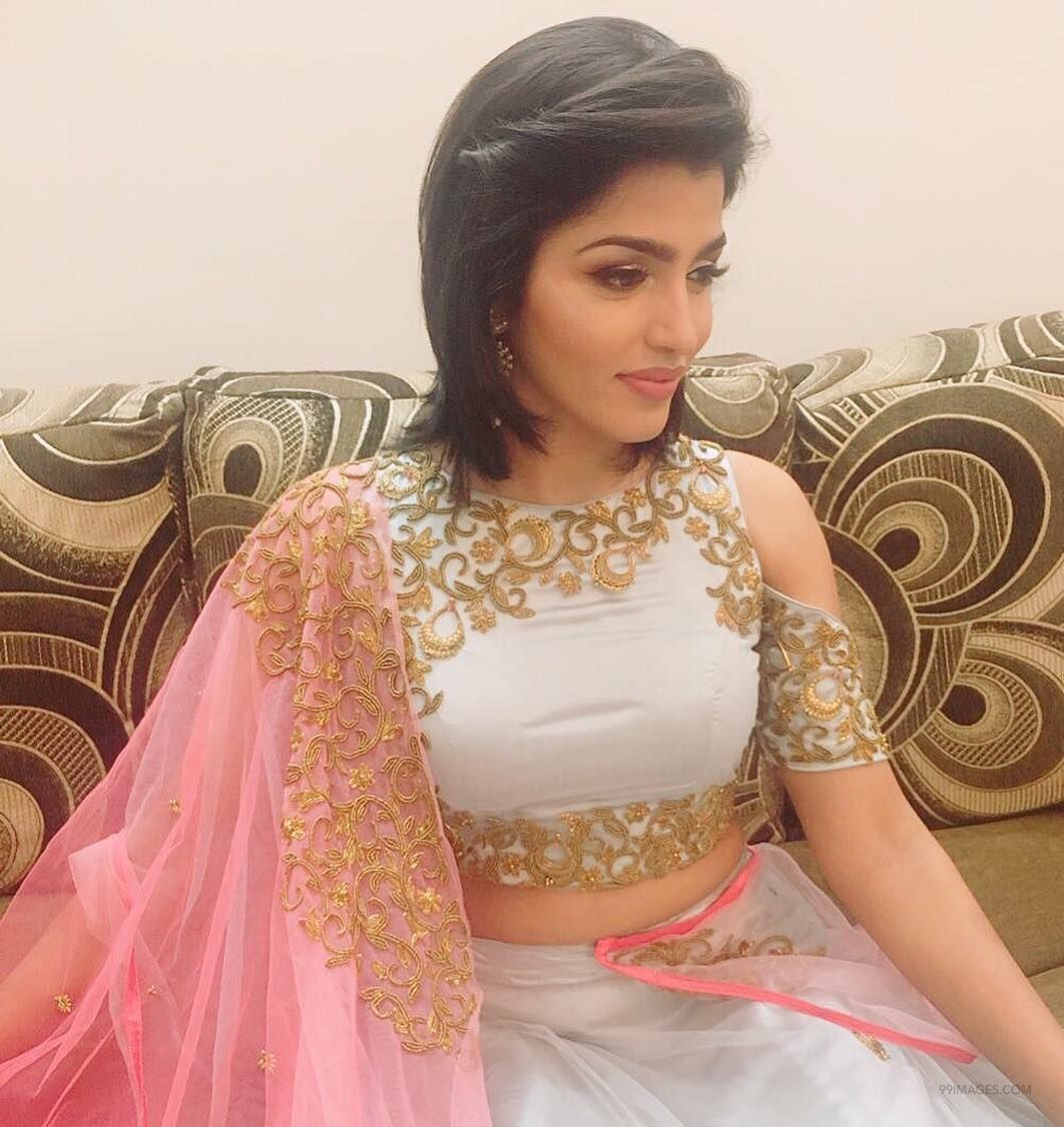 Sai Dhanshika Hot HD Photo & Mobile Wallpaper (1080p). Mobile