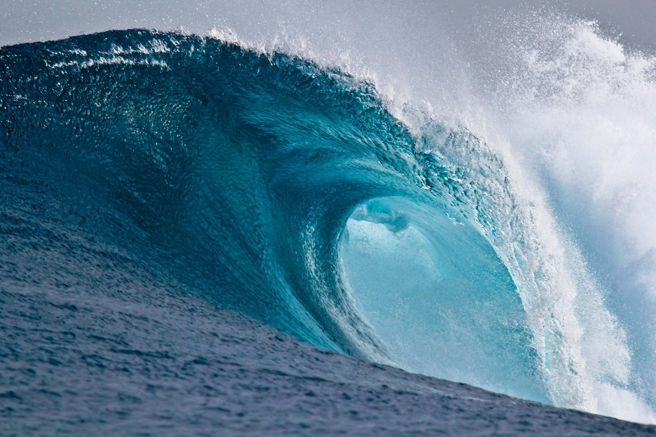 Awesome Wave Wallpaper to Decorate Background Like an Apple