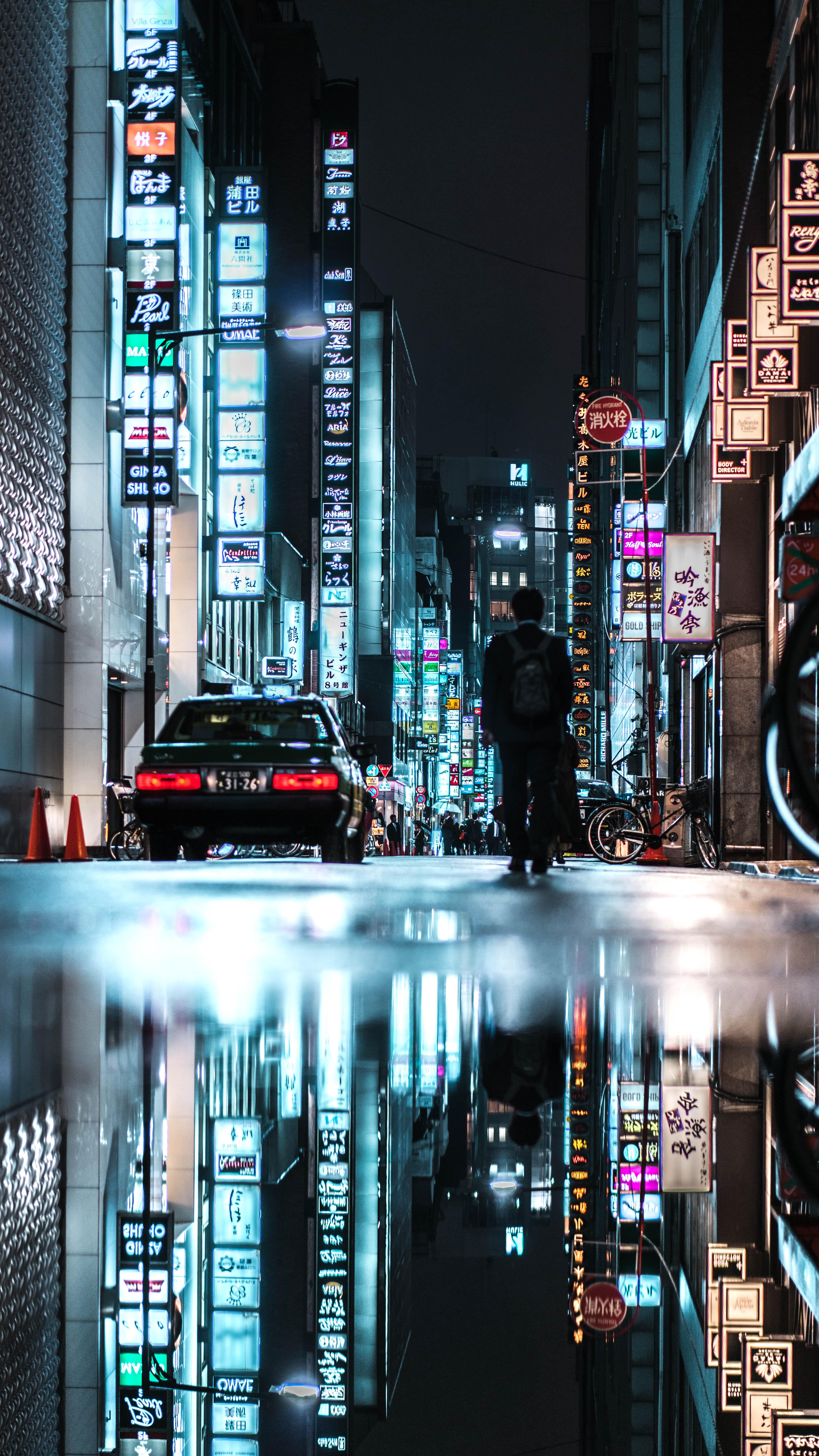 ITAP of Tokyo looking like Blade Runner