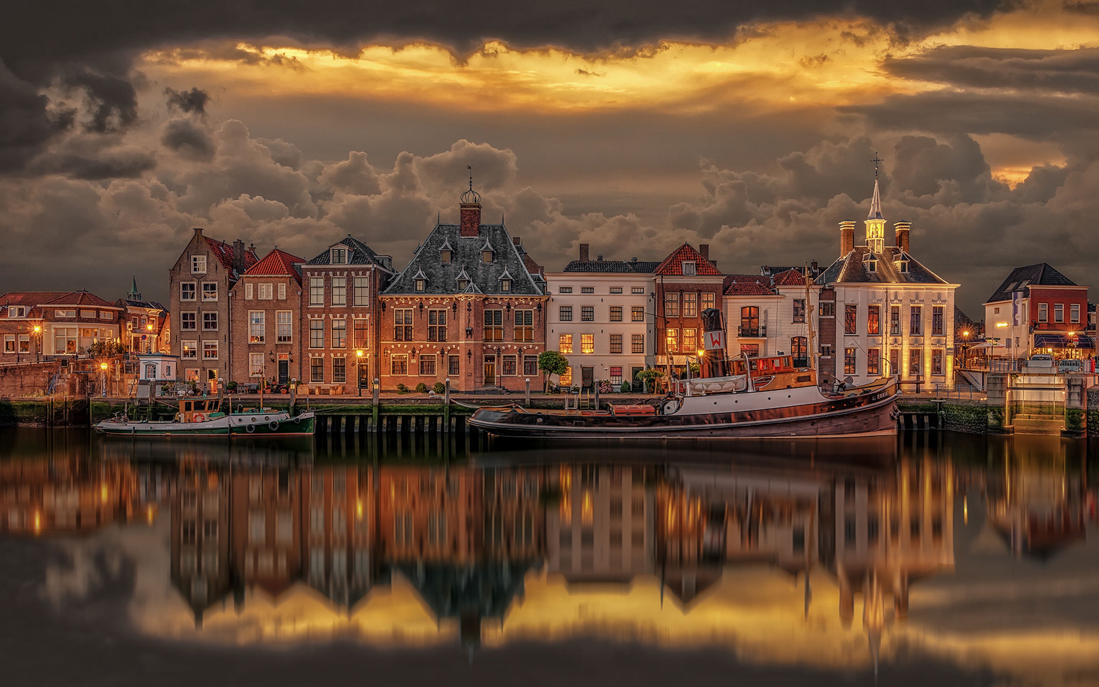 Old Port Of Maasslui Netherlands 4k Ultra HD Desktop Wallpaper