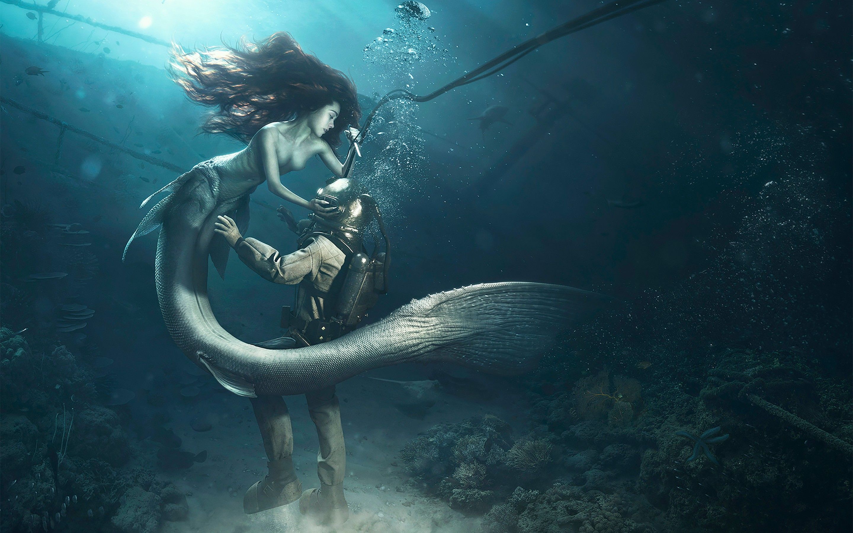 Diver and The mermaid [2880x1800]