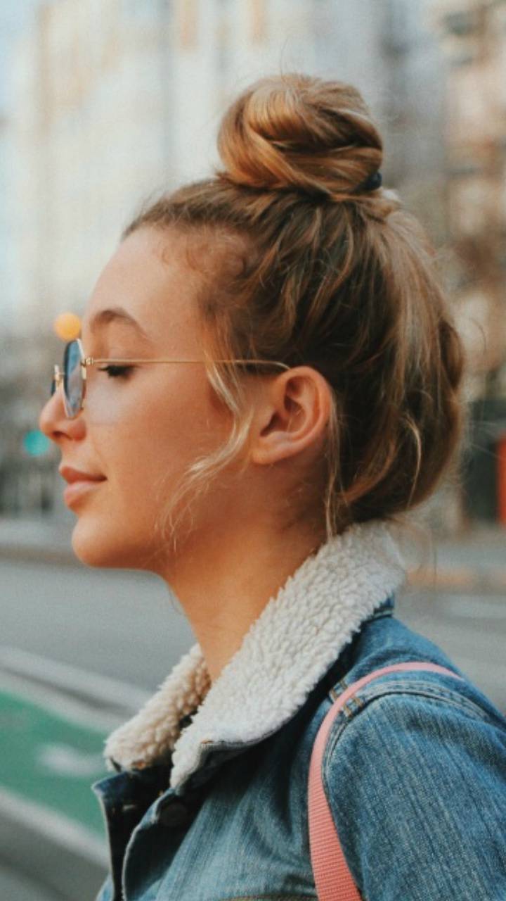 Emma Chamberlain Wallpaper