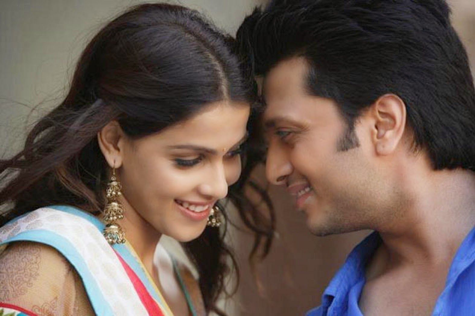 Riteish Deshmukh With (1575×1050). Bollywood Couples