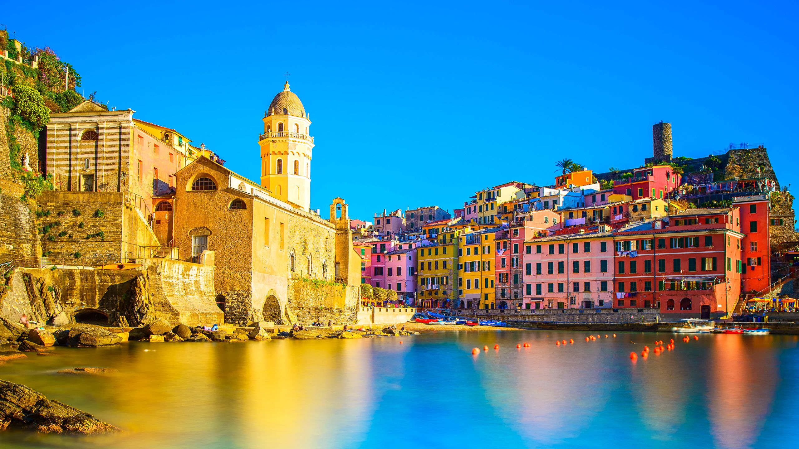 image Liguria Vernazza Cinque Terre park Italy Sea Cities 2560x1440