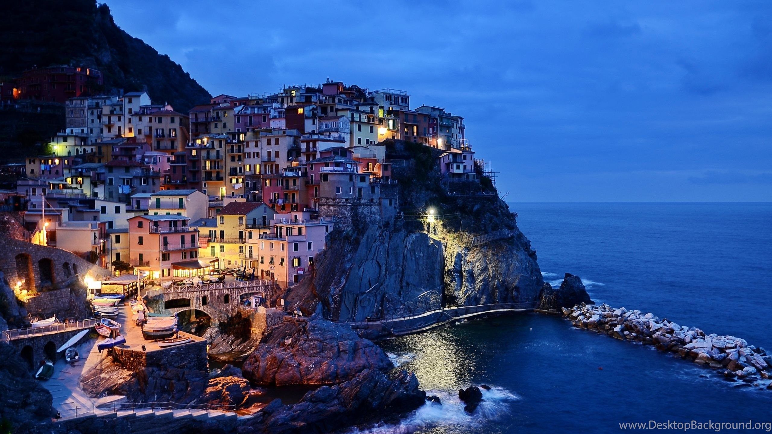 Cinque Terre On The Italian Riviera Wallpaper - HD Wallpaper