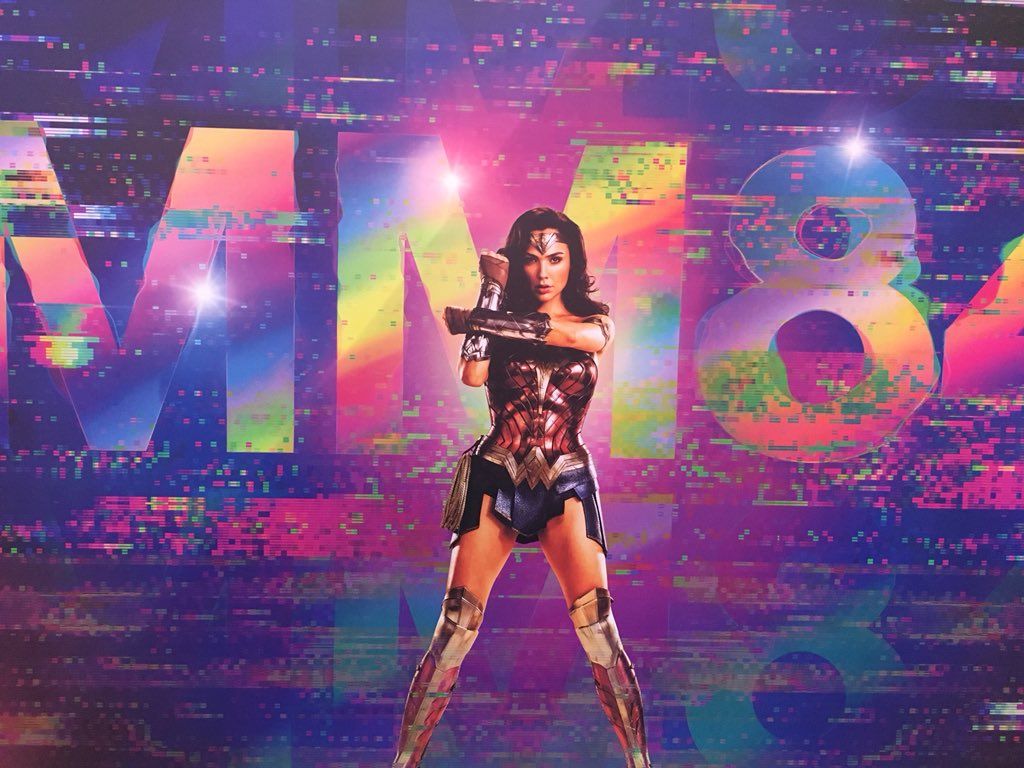 Wonder Woman #WW84 LIVE at #CCXP! Submit your