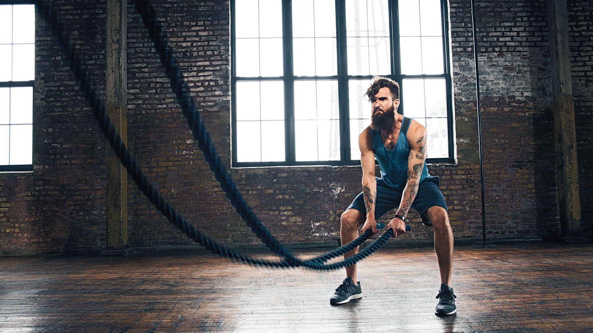 intense battle rope moves that'll transform your entire body