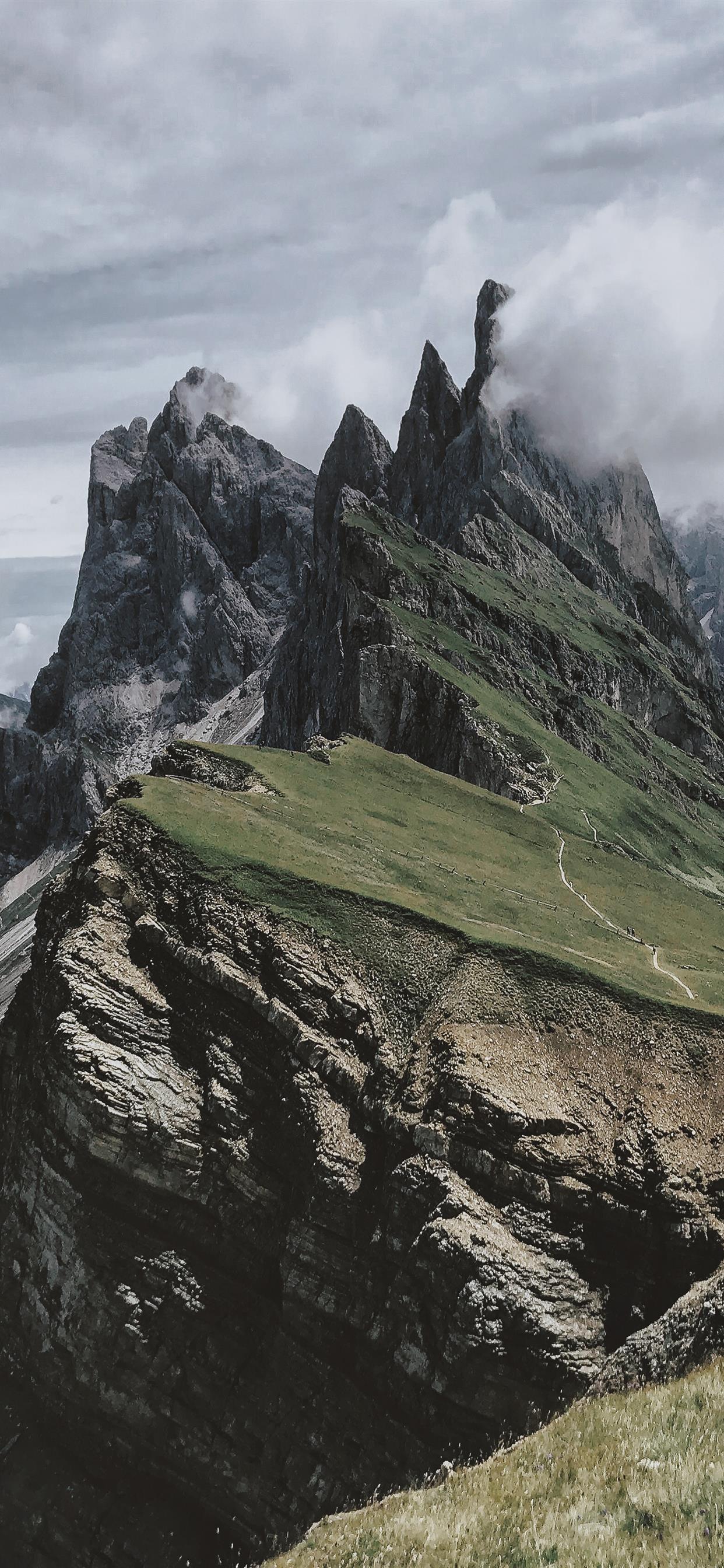 Seceda iPhone Wallpaper Free Download