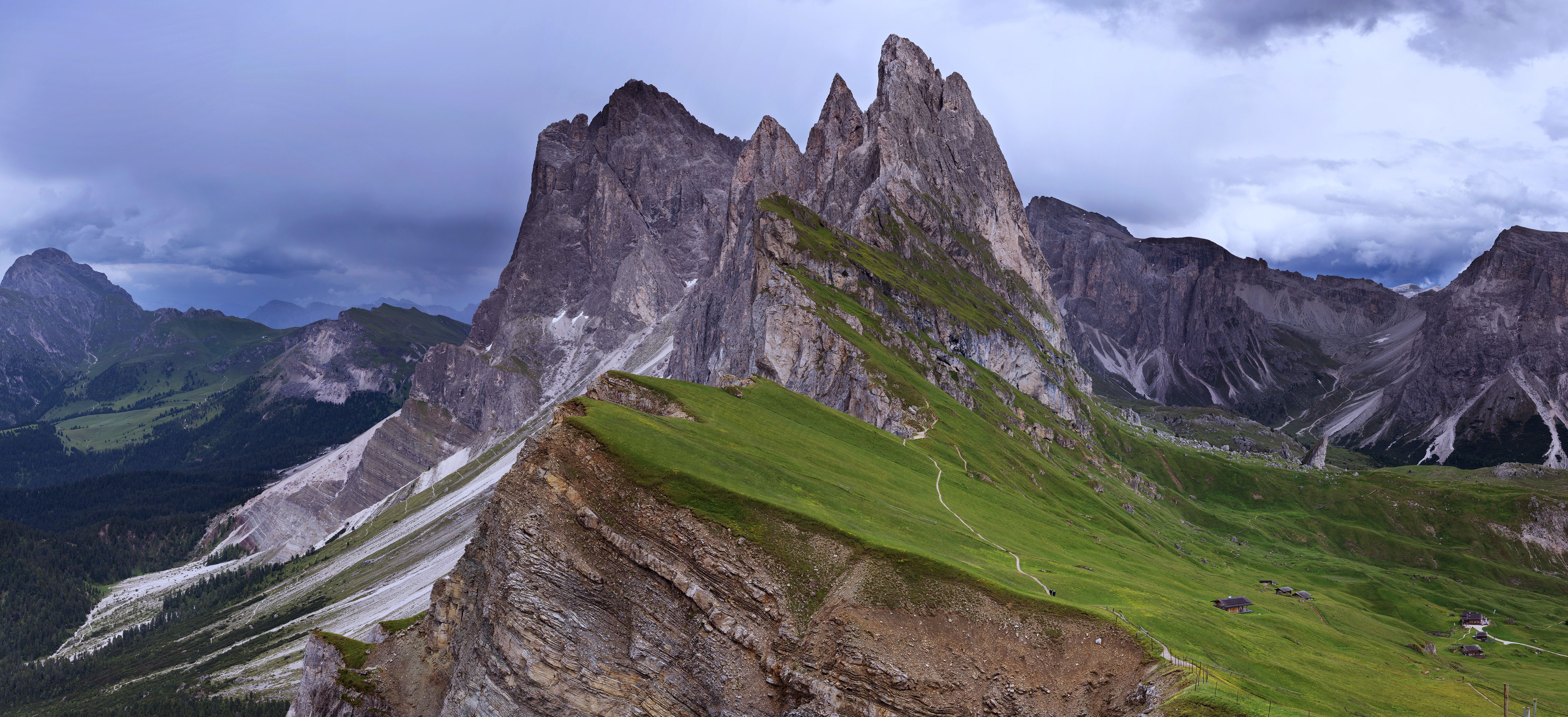 Photos for free Odle peaks, Seceda, Dolomites the desktop