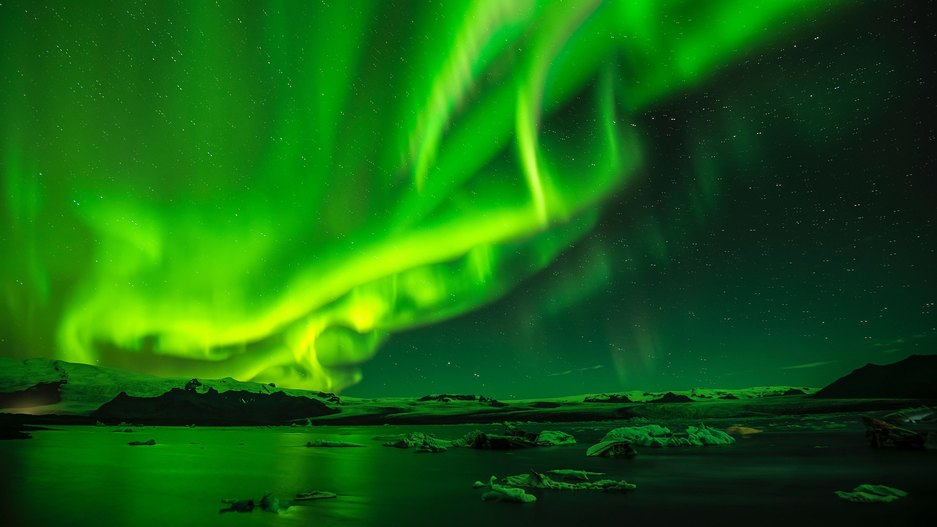 Download wallpapers 3840x2160 northern lights, aurora, sky, starry