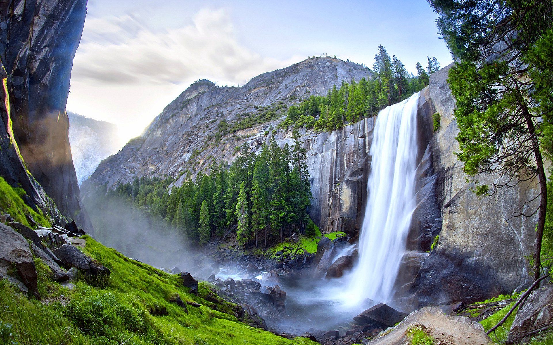 Waterfall in Yosemite National Park HD Wallpaper. Background