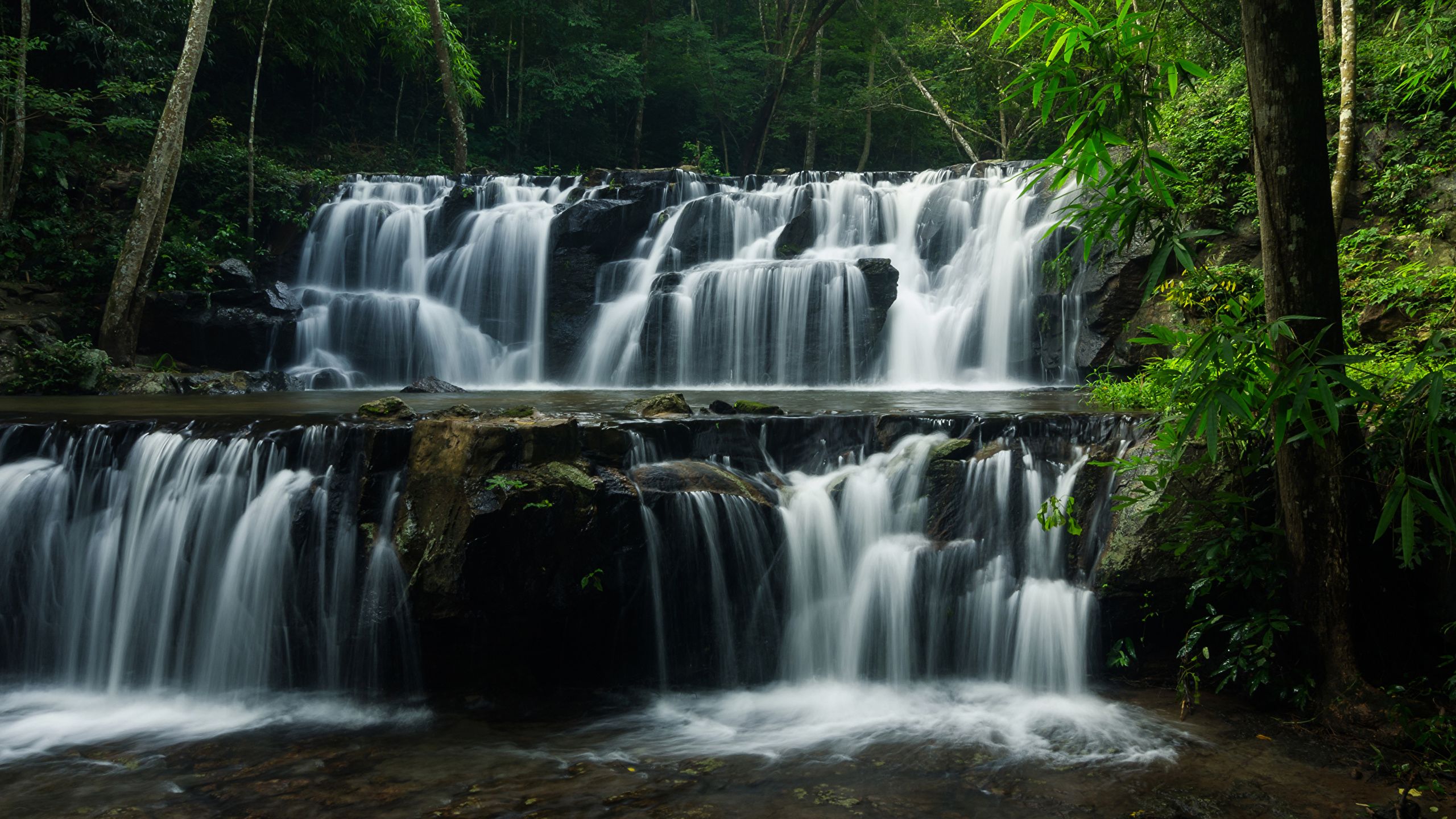 Desktop Wallpaper Thailand Sam lan waterfall Crag Nature 2560x1440
