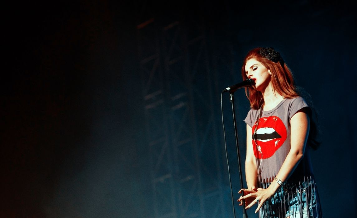 Concert Lana del Rey singer women females girls redheads wallpaper