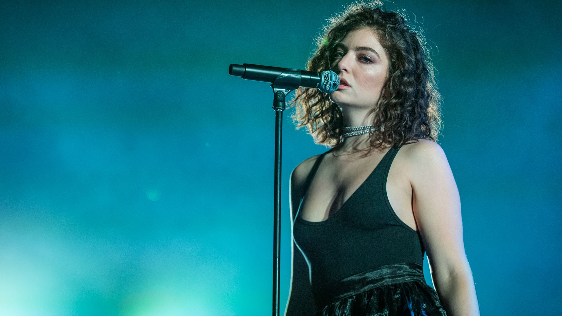 The perfect Lorde HD wallpaper