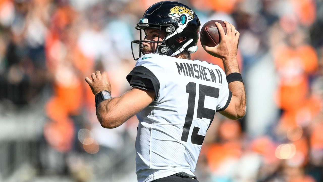 Gardner Minshew gets weird nickname from Leonard Fournette; group