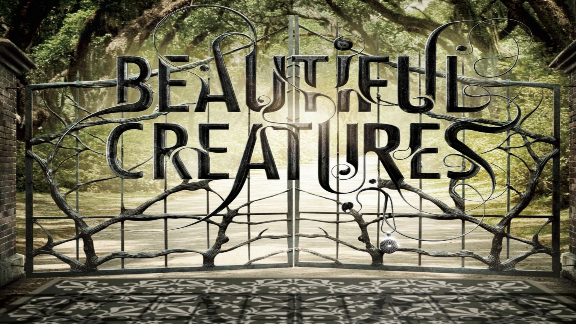 Free download Beautiful Creatures Movie HD Wallpaper