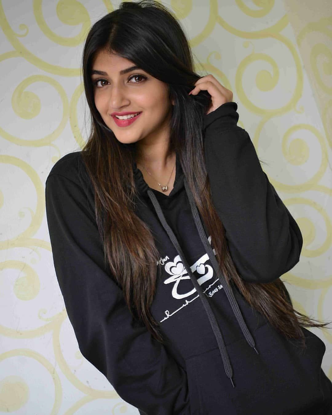 Sree Leela Wallpapers - Wallpaper Cave