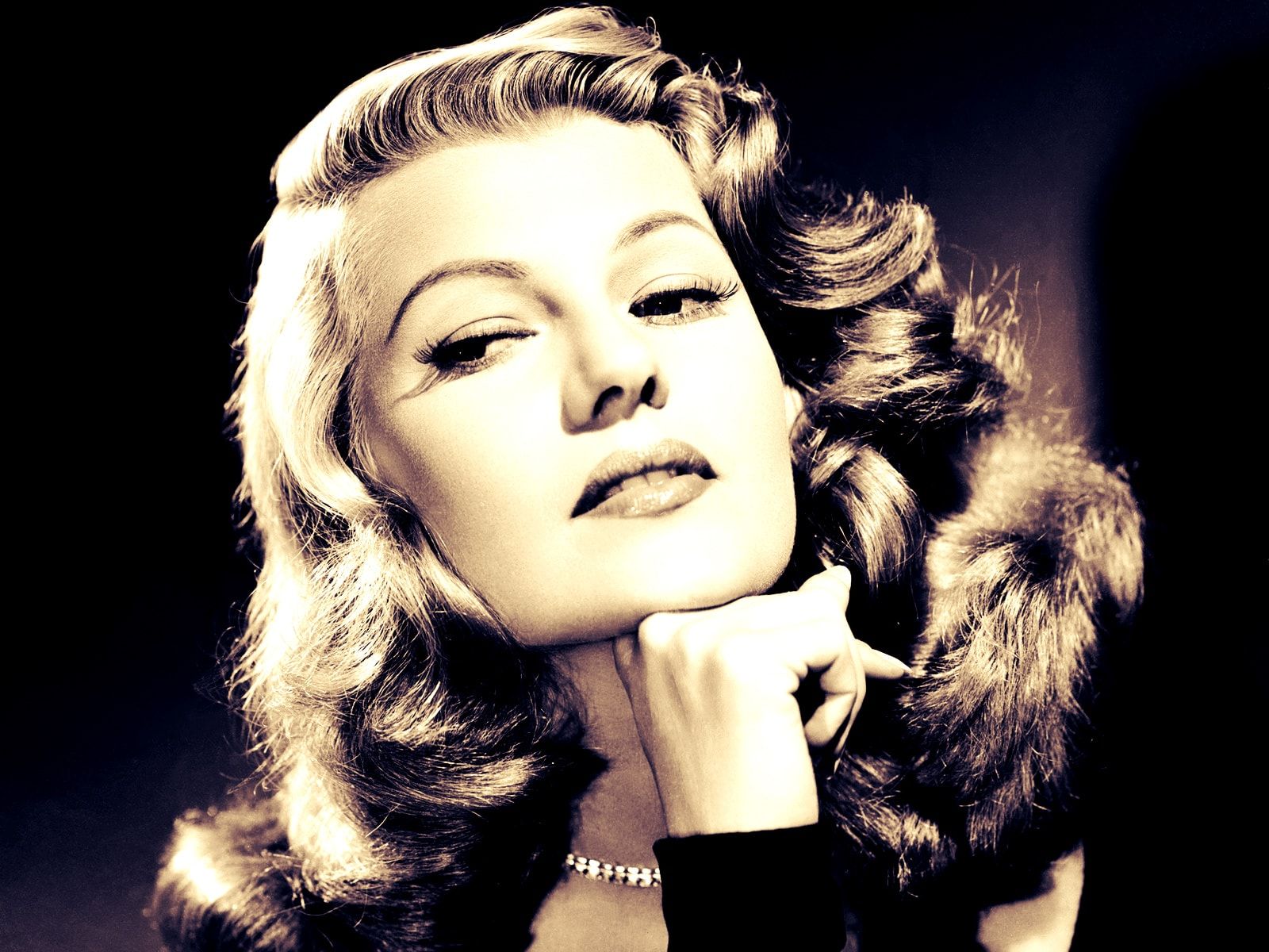 Rita Hayworth HD Wallpaperwallpaper.net
