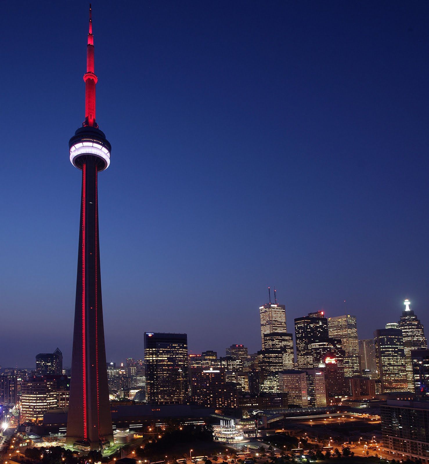 CN Tower Wallpaper Free CN Tower Background