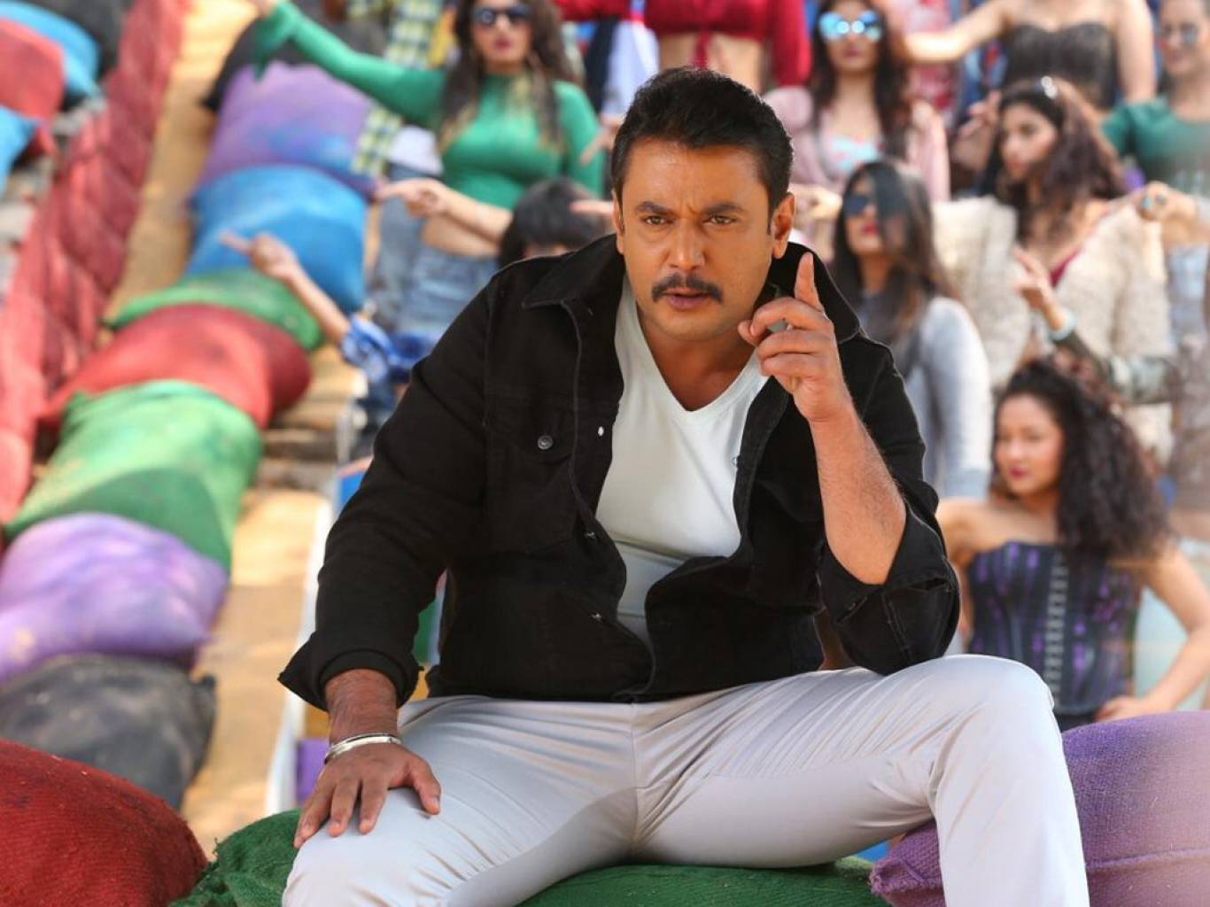Yajamana Movie HD Wallpaper. Yajamana HD Movie Wallpaper Free