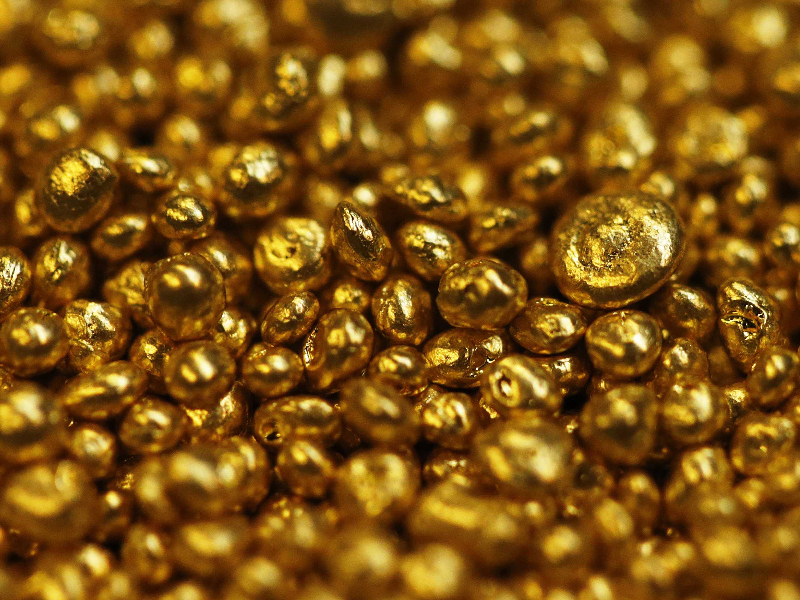 Real Gold Wallpaper , 2560x1920. All For Desktop