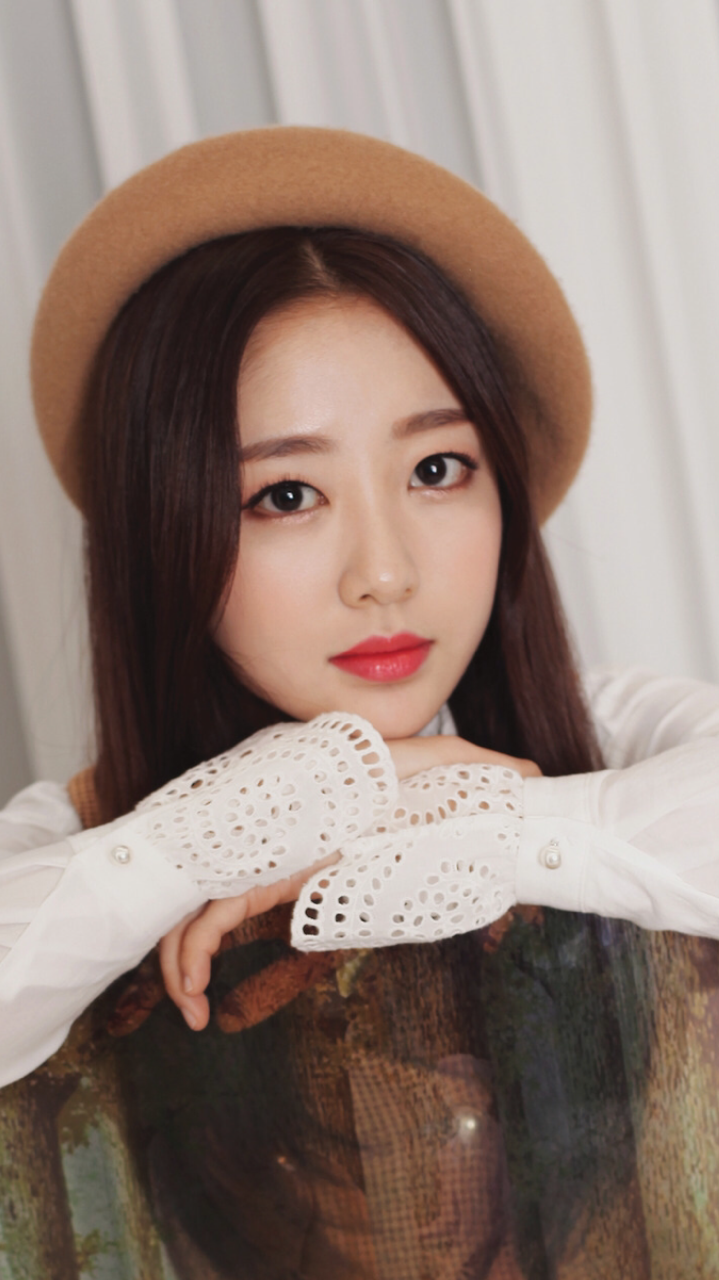 simple kpop girl group lockscreens