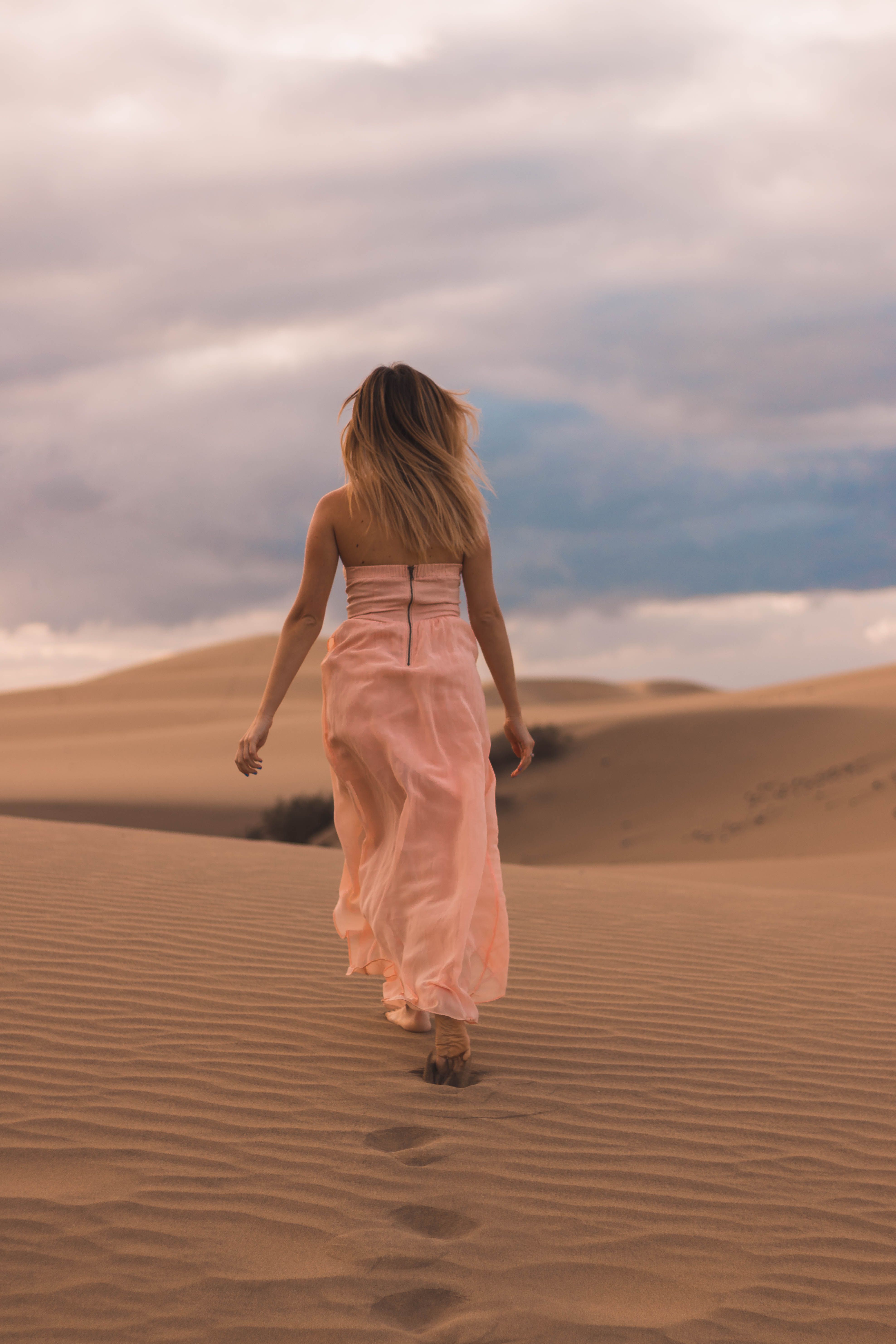 Running away from all of our responsibilities in the Maspalomas