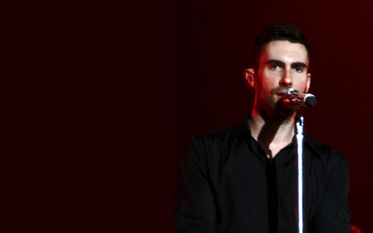 Adam Levine Live Perform Maroon 5. Wallpaper HD. Wallpaper High