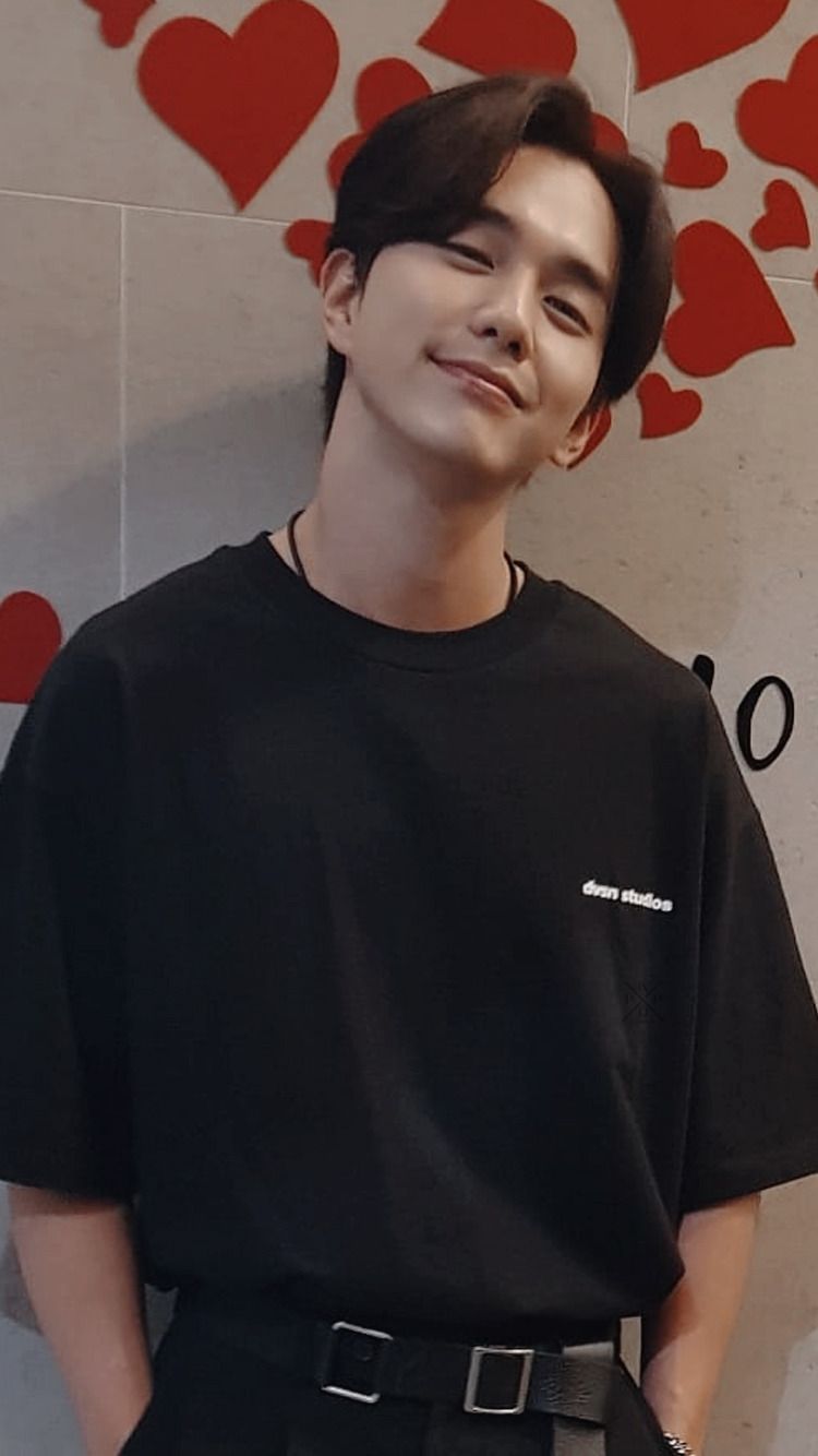 yoo seungho lockscreens