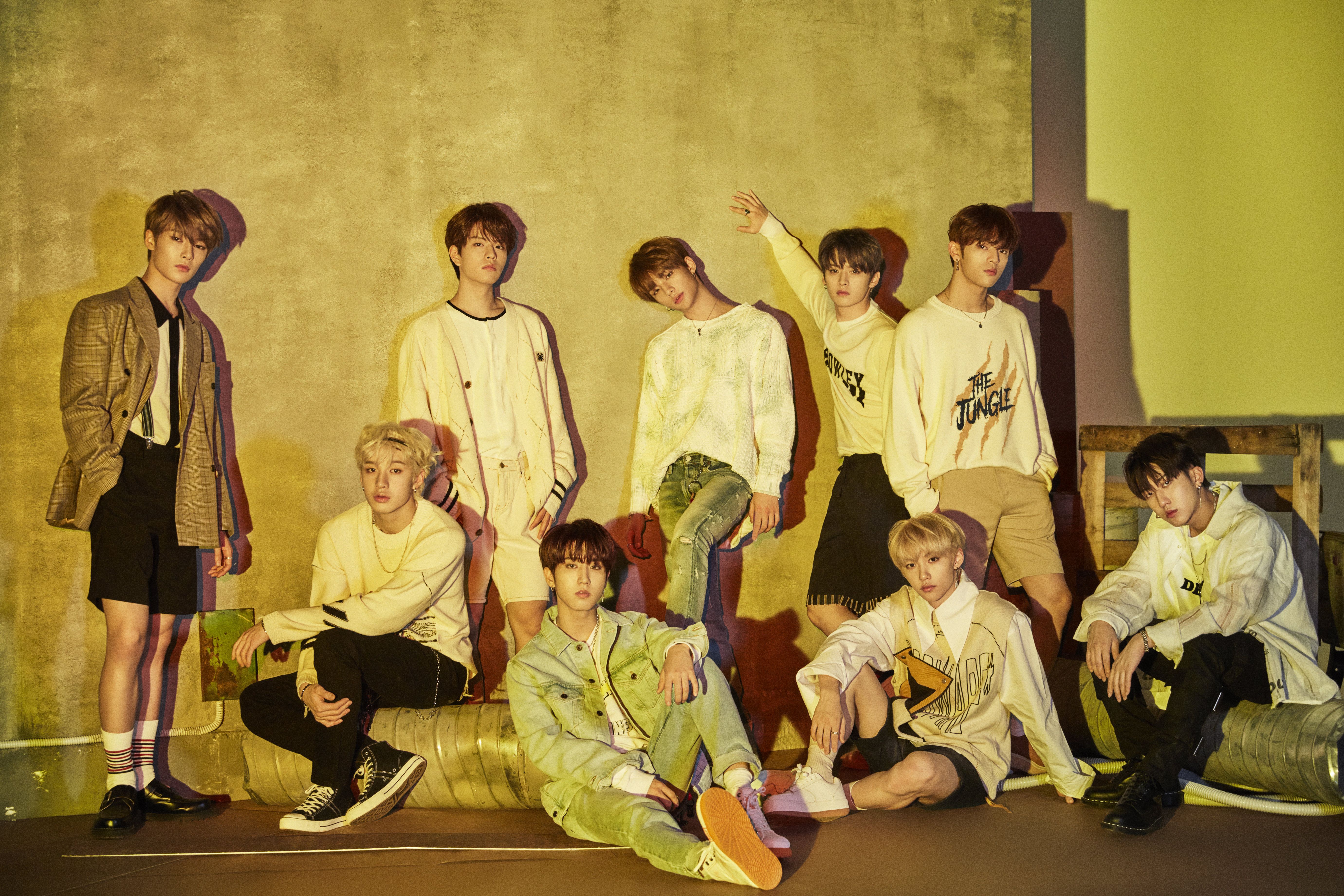 Stray Kids Cle 2: Yellow Wood Concept Photo (HD HR)-Pop