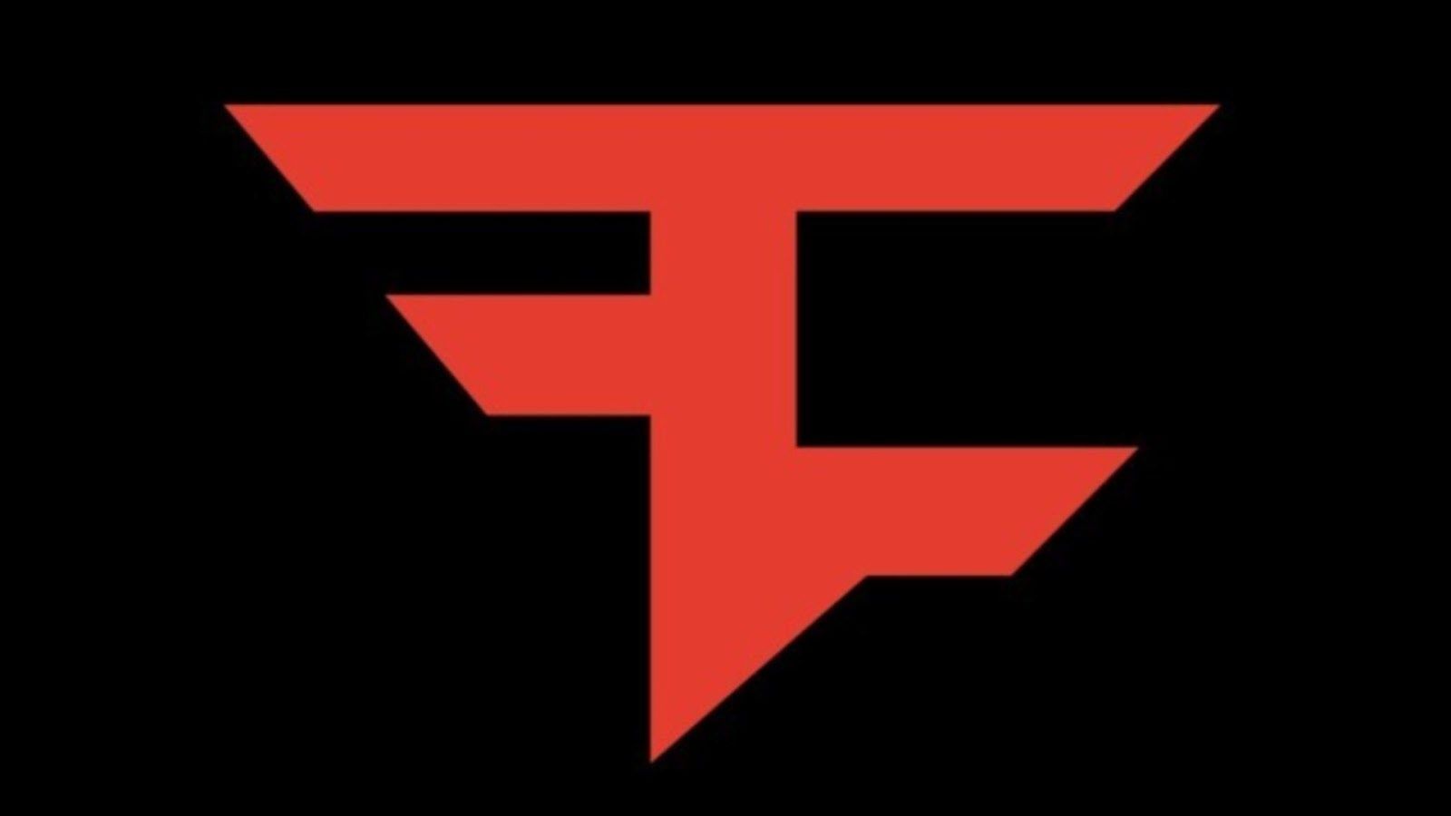 Professional Fortnite Coach Signs With FaZe Clan