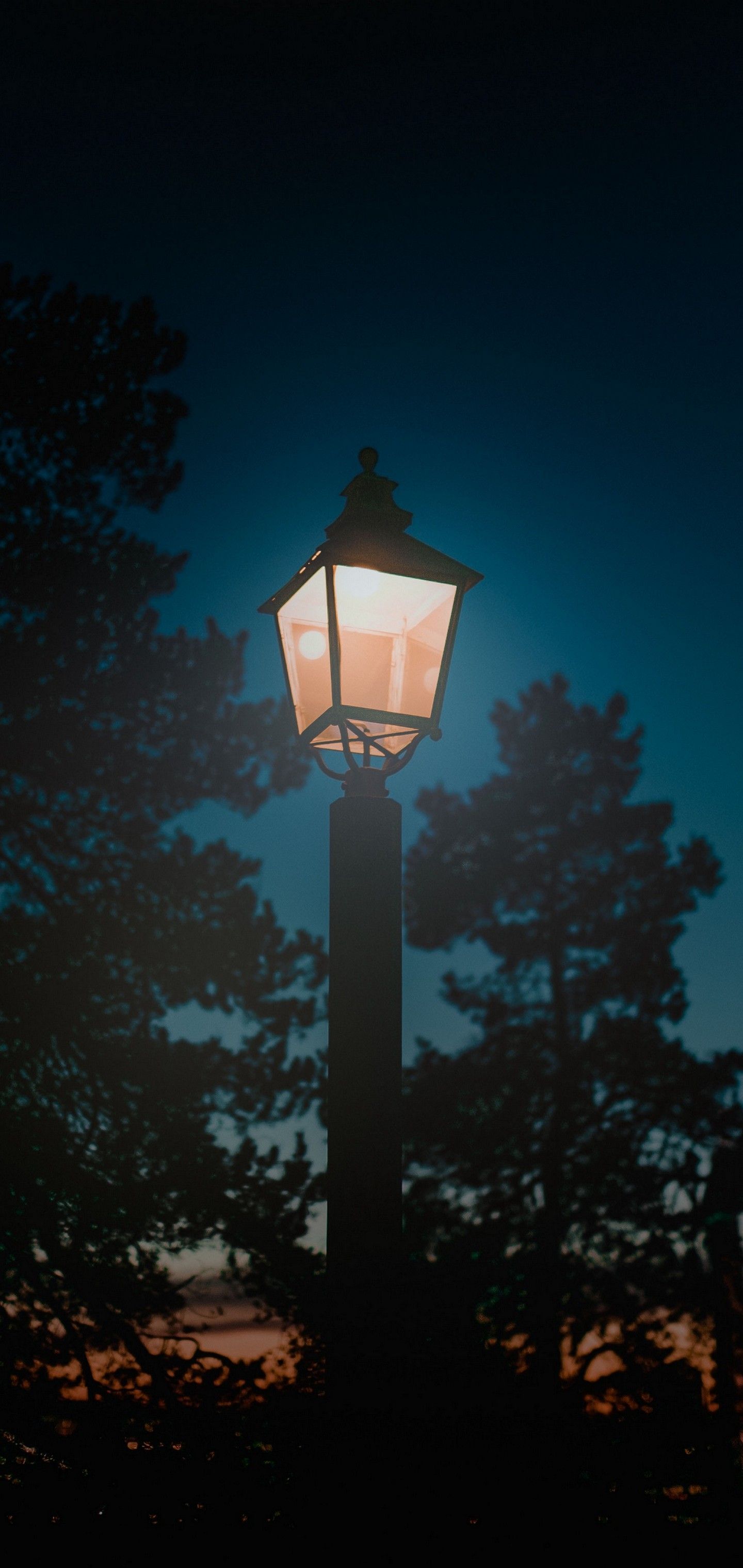 Lantern Night Pillar Light Wallpaper P30 Lite Wallpaper