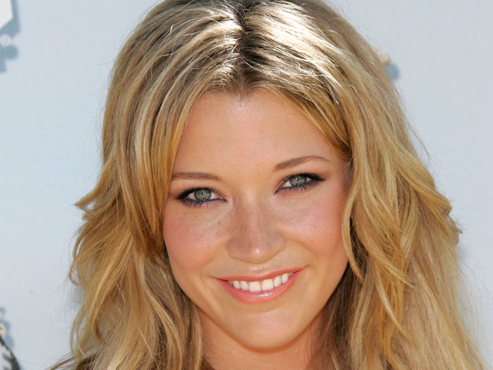 Wallpaper and Background HD. Sarah roemer