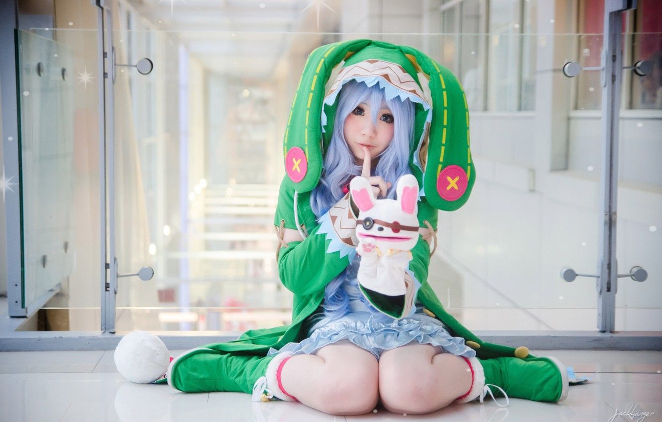 Who are some of the most popular female anime cosplayers of 2021? - Quora