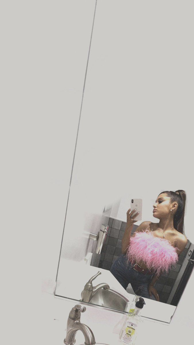 ʟᴏᴄᴋꜱ & ʟᴀʏᴏᴜᴛꜱ ariana grande