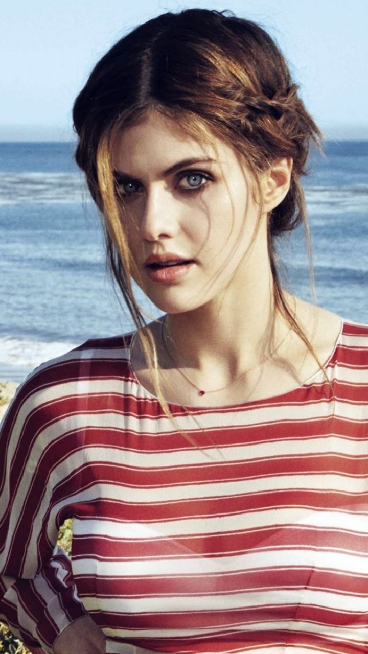 Alexandra Daddario HD Mobile Wallpapers - Wallpaper Cave