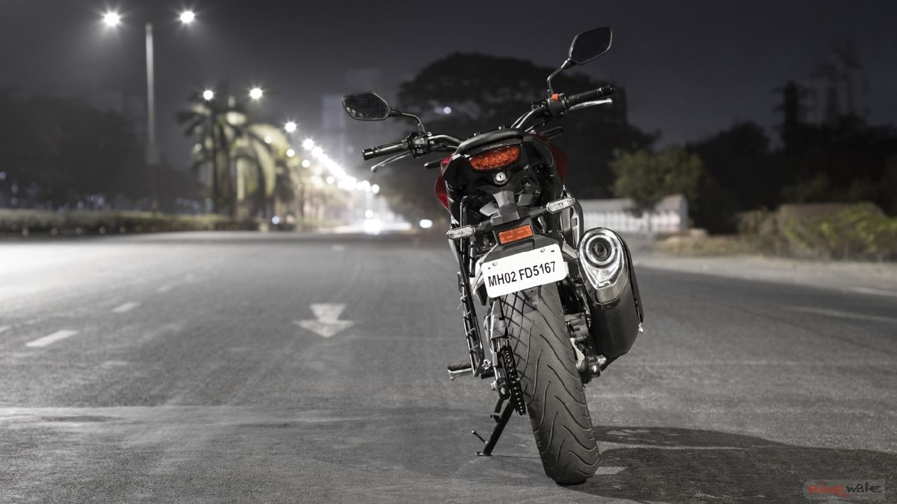 image of Honda CB300R. Photo of CB300R