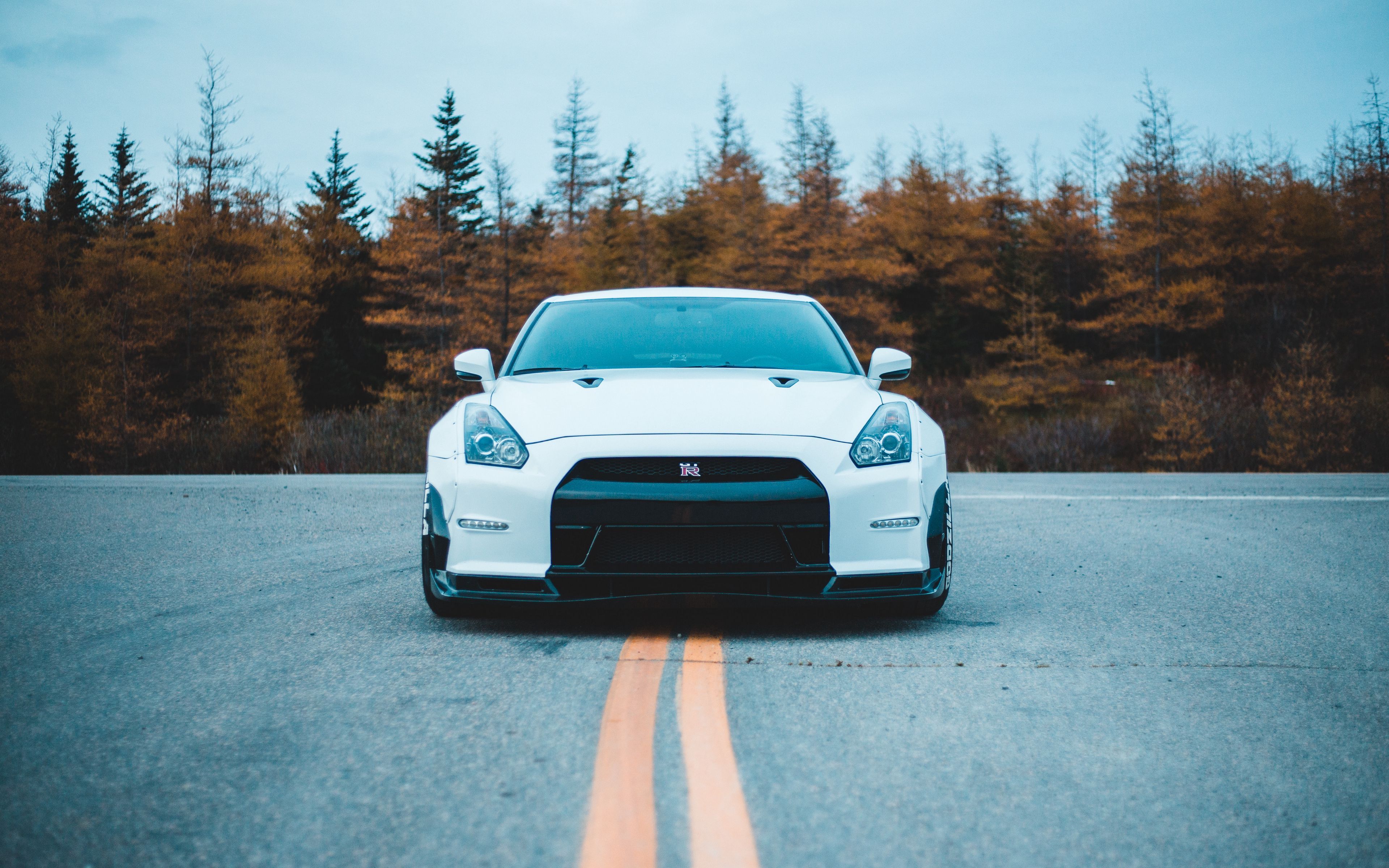 Download Wallpaper 3840x2400 Nissan Gt R, Nissan, Front View