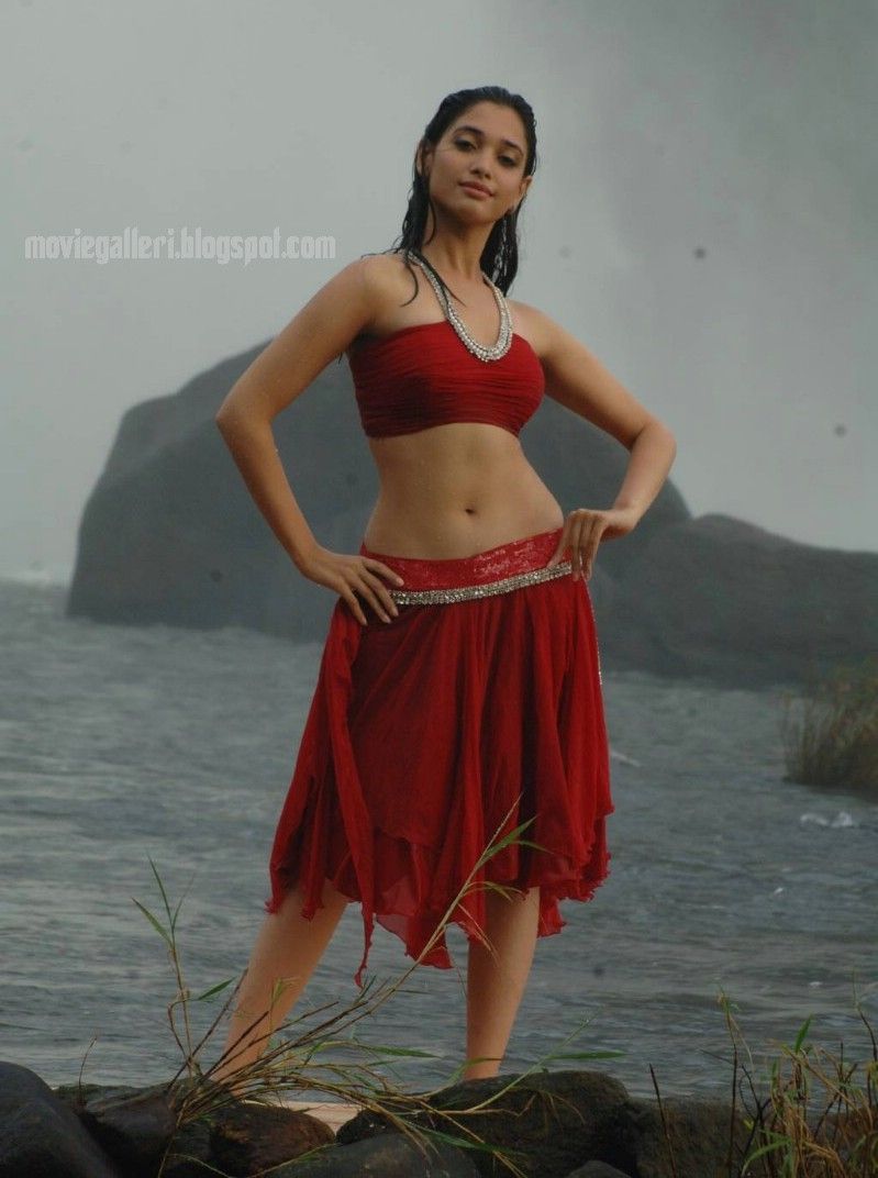 test: Paiya Movie Tamanna Hot Stills, Pics, Photo