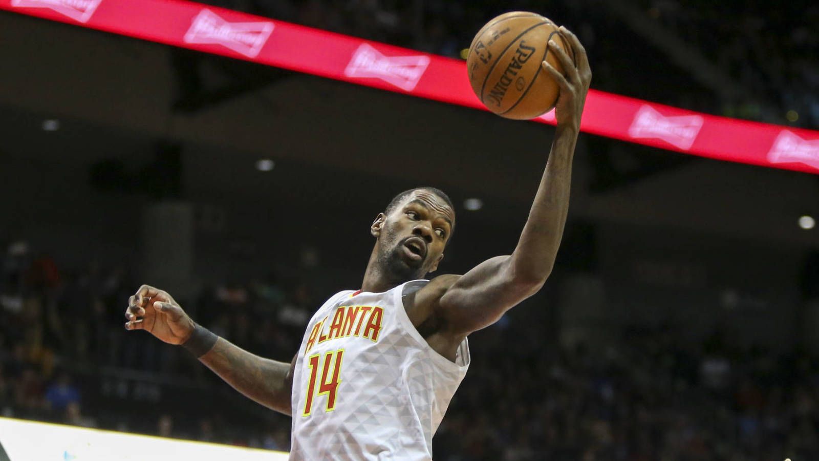 Dewayne Dedmon suffered left ankle injury, is in walking boot